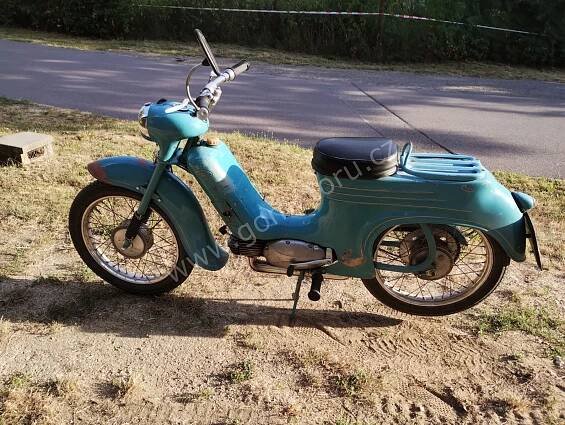 Jawa 50 typ 555 z roku 1959 - Deník 2024 - Gomotoru