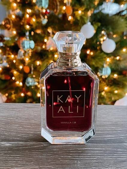 Vanilla 28 Kayali Fragrances pro ženy a muže