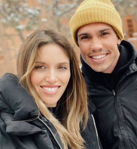 Tanner Novlan Biography, Age, Height, Weight, Girlfriend - mrDustBin