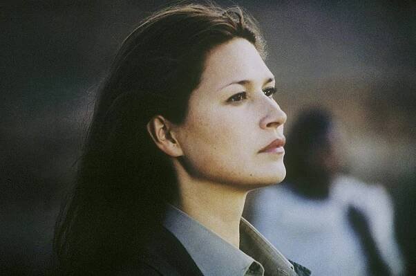 Tajemství řeky Bohů - Z filmu - Karina Lombard