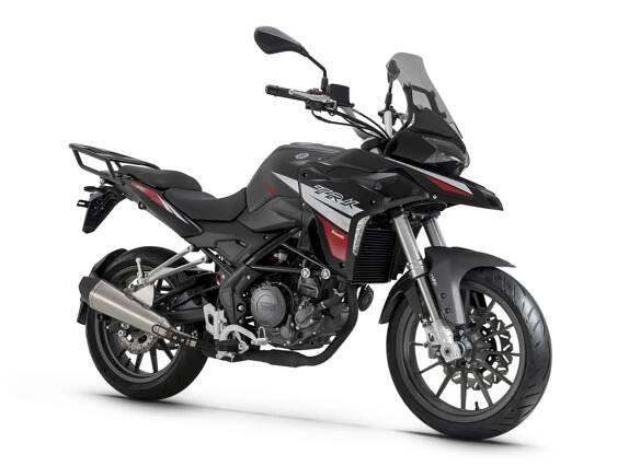 Benelli TRK 251