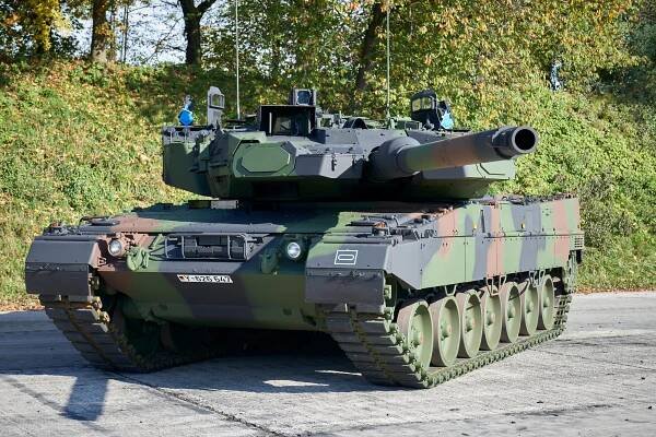Německý plán na obrněnou sílu NATO: šest mechanizovaných a tankových divizí