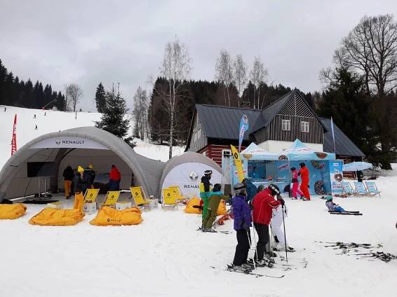 SKIAREÁL ROKYTNICE NAD JIZEROU 2018 | Sjezdařská Rossignol Demo Tour