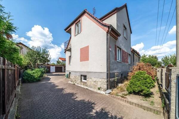Prodej rodinného domu 166 m², pozemek 400 m², U Staré hospody, Plzeň - Černice - Prodej nemovitosti Plzeň - Lenka Baráková