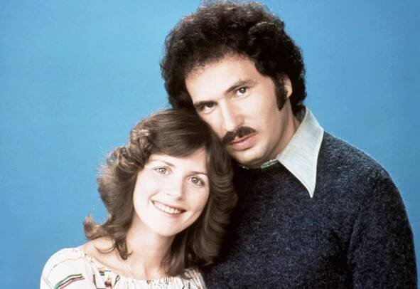 WELCOME BACK, KOTTER, from left: Marcia Strassman, Gabe Kaplan, 1975-79.