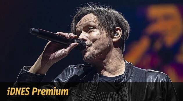 RECENZE: Pohoda, klídek a bigbítek. Chinaski nevzrušivě slavili v O2 areně - iDNES.cz