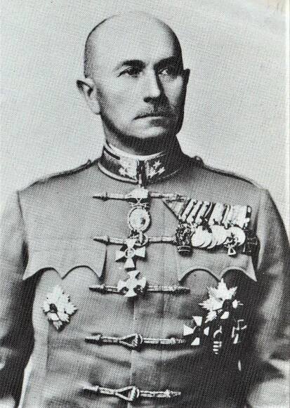 Portrait Gallery of Famous Members - Vitézi Rend