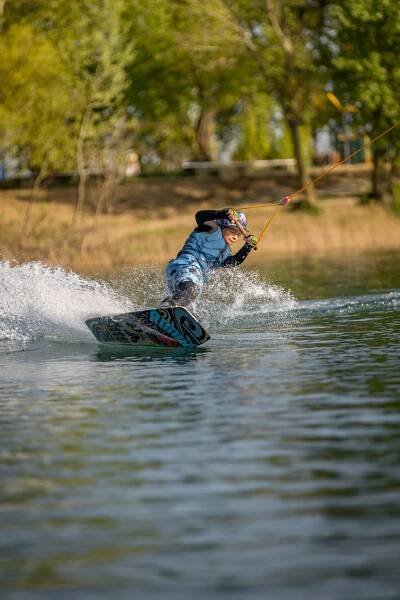 KIDS WAKEBOARDING DAY! - Wakelake