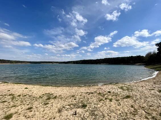 Jezero Lhota – tip na výlet | Vyletnik.cz