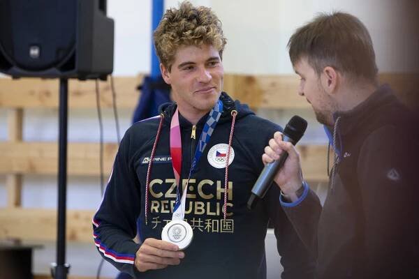 Olympijský trénink s Lukášem Rohanem na ZŠ J. Matiegky Mělník | Olympijský víceboj