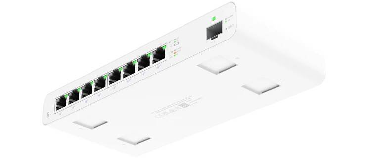 Ubiquiti UISP-R Networks UISP Router router zapojený do sítě Gigabit Ethernet Bílá