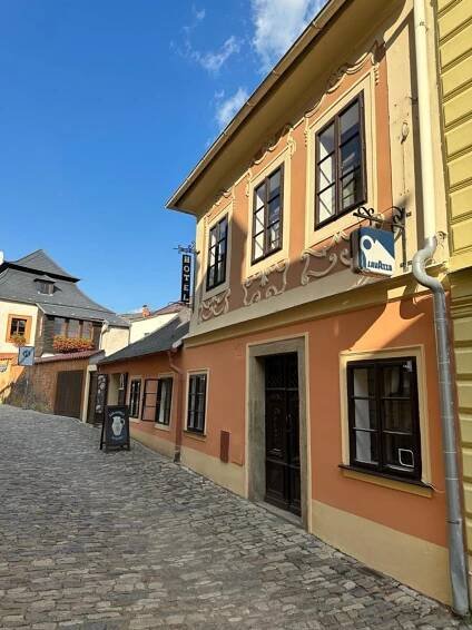 Budova, kde se penzion nachází