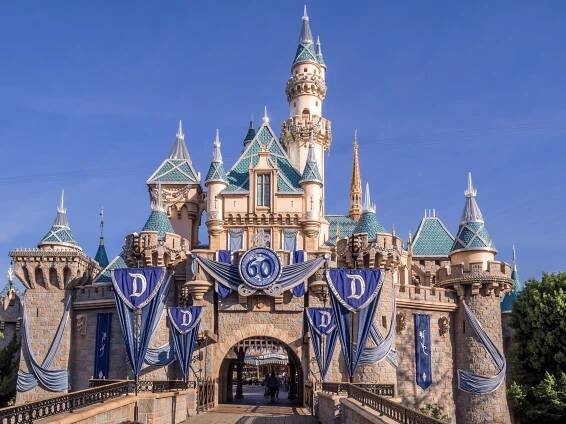 Zámek Disney