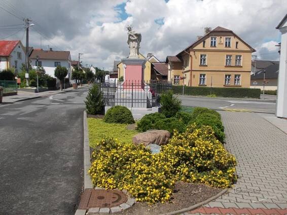 Velké Hoštice - socha sv.... - Socha