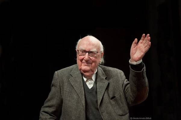 Andrea Camilleri, nascita di una leggenda. Dalle prime poesie al primo Montalbano