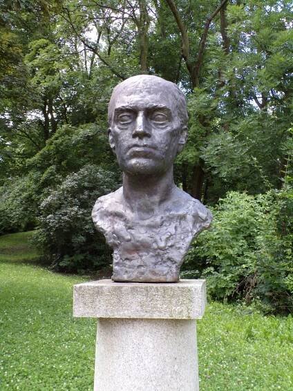 Busta Josefa Hory (Roudnice nad Labem)