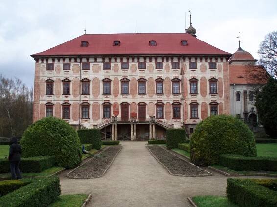 Zámek Libochovice, Tipy na výlet