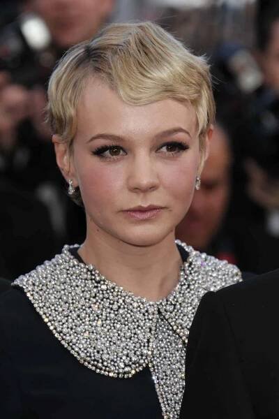 Carey Mulligan with wavy 1920's style pixie