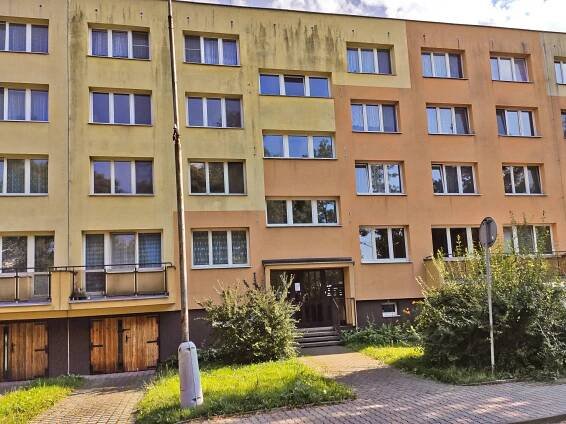 PODNÁJEM BYTU 2+1, MÍROVÁ - BOHUMÍN - Dalibor Žurek | realitní makléř Ostrava 