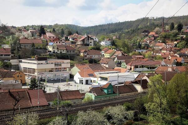 Bílovice nad Svitavou - vyhlídka pod Hradiskem