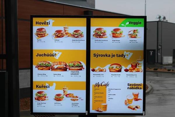 Kolínský McDonald’s ve čtvrtek otevírá. Pro prvního zákazníka má překvapení