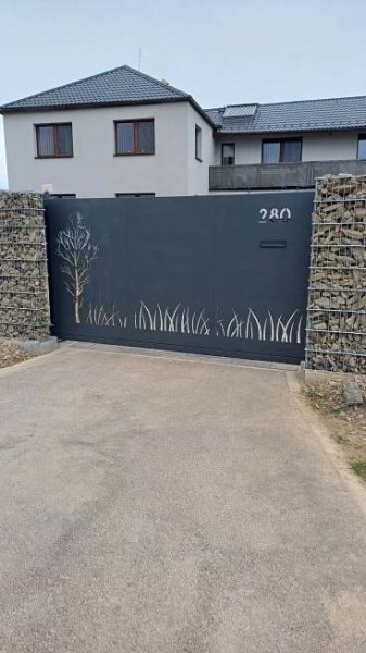 MARDES DESIGN | Posuvné brány, křídlové brány, branky a plotové dílce