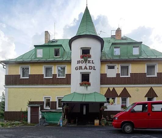 hotel-gradl.jpg