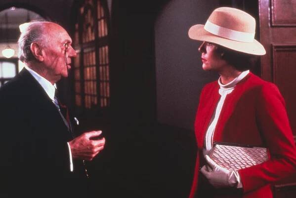 Svědek pro obžalobu - Z filmu - Ralph Richardson, Diana Rigg