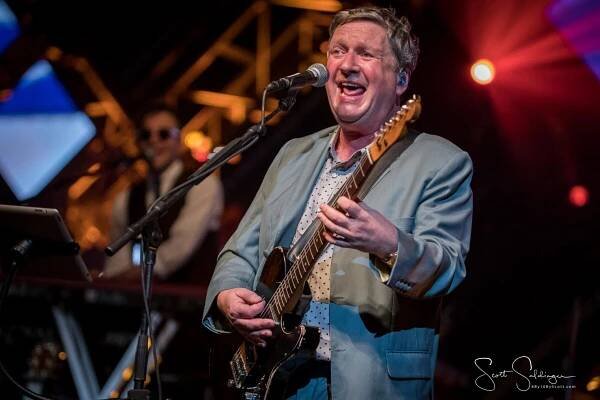 Glenn Tilbrook