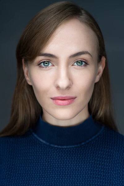 Elizaveta Maximová Headshot 01.JPG