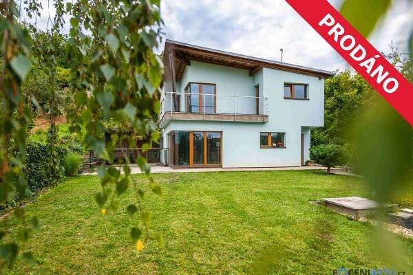 Prodej rodinného domu 4+kk, 174 m2, Brno Jundrov, pozemek 614 m2