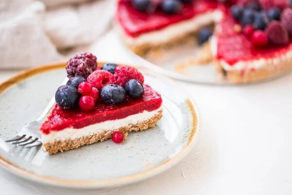 Cheesecake s lesním ovocem
