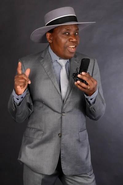 Pictures | Afric Simone | Official Website