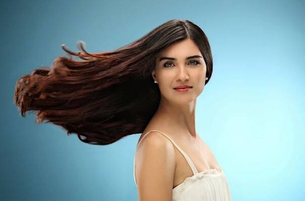 Tuba Buyukustun - Biography, Height & Life Story | Super Stars Bio