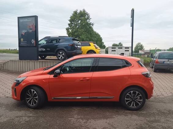 RENEW | Renault Clio techno TCe 90 | AUTOKŘEHLÍK s.r.o.