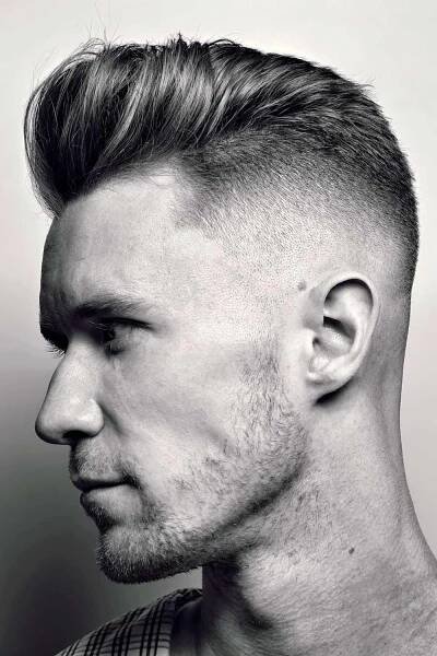 Mid Fade Pompadour #pompadour #pomp #pompadourfade