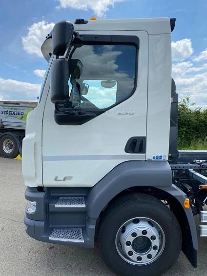 Prodej DAF - LF 290 FA nosič kontejneru | tutut.cz