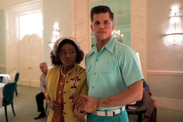 Charlie Carver