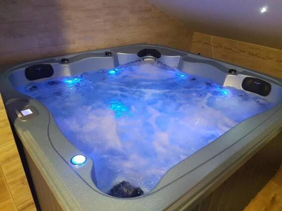 WELLNESS EMPORIO - Oficiální stránky města Loštice