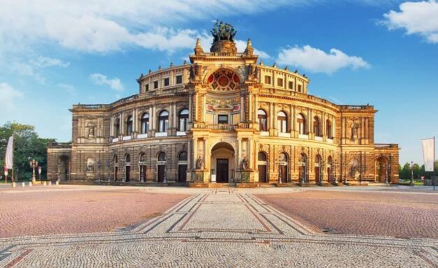 Semperova opera v Drážďanech
