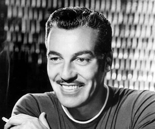 Cesar Romero Biography - Facts, Childhood, Family Life & Achievements