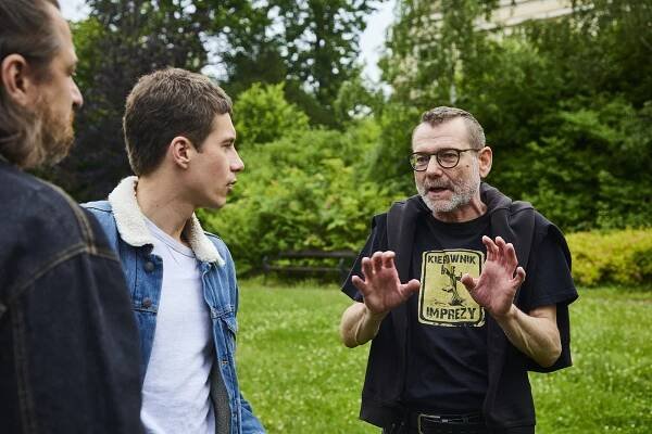 V Hořovicích se natáčí seriál Děcko. Filmaře jsme zastihli v parku