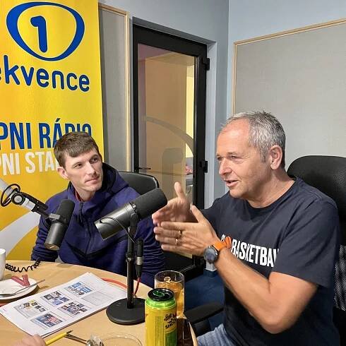 Mühlfeit a Pumprla: Ve sportu je málo lídrů a studenty k tomu neučí. Pak je v nároďáku jeden člověk, co může dělat kapitána