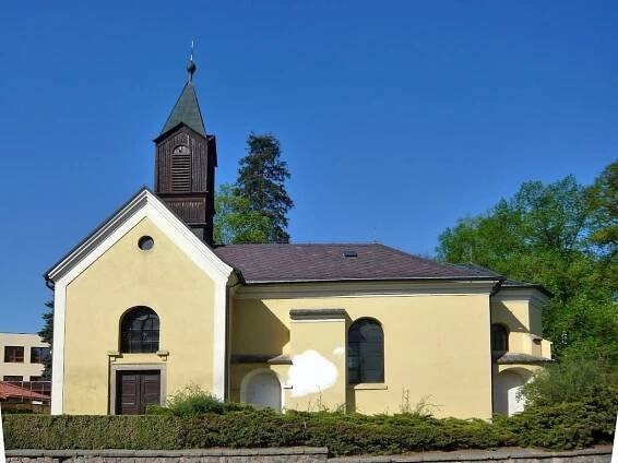 Chlumec nad Cidlinou-kostel Nejsvětější Trojice
