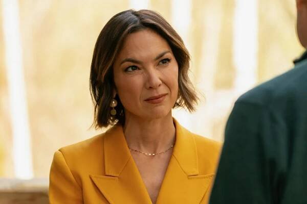 Emily Chang (journalist) - Wikipedia