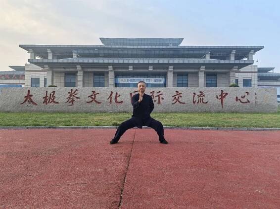 Zhong Yue Shaolin Temple Kung Fu | Tai Chi – Qi Gong | Chinese Martial Arts School | The Houston Songshan Shaolin Temple