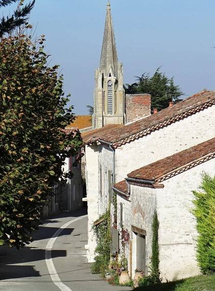 Súbor:Dolmayrac - Église Saint-Orens -1.JPG – Wikipédia