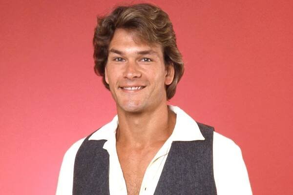 LOS ANGELES - JULY 27: Actor and dancer Patrick Swayze poses for a portrait on July 27, 1982 in Los Angeles, California. (Photo by Michael Ochs Archive/Getty Images)