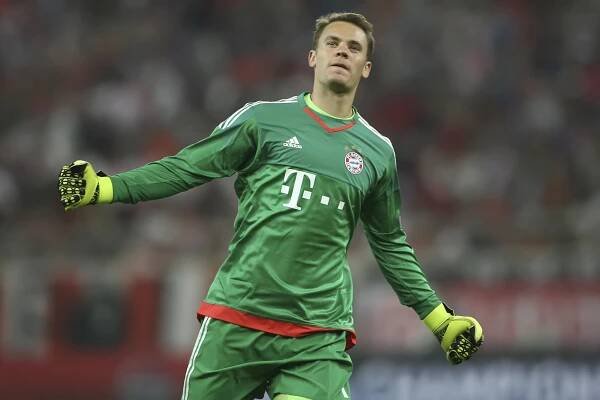 Galerie: Rekordní nula. Neuer už vládne žebříčku, kde je vysoko i Čech | Football Club