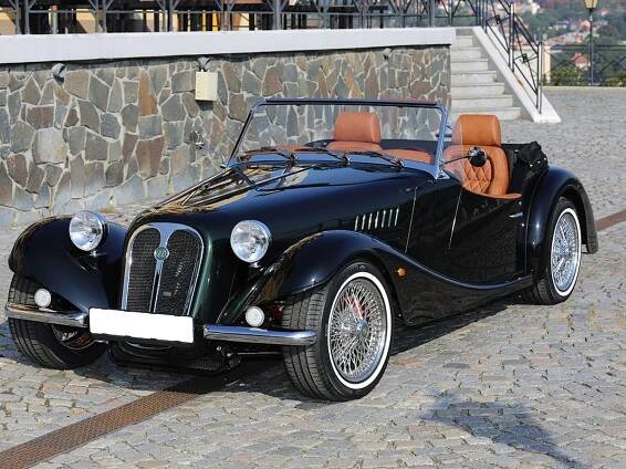Česká automobilka Gordon přichází s novou verzí svého retro roadsteru. Co umí?